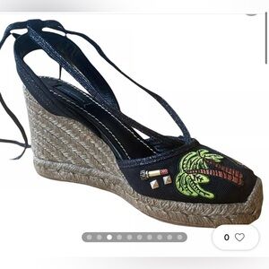 MARC JACOBS Nathalie Crystal & Pearl Embellished
Raffia Espadrille Wedges